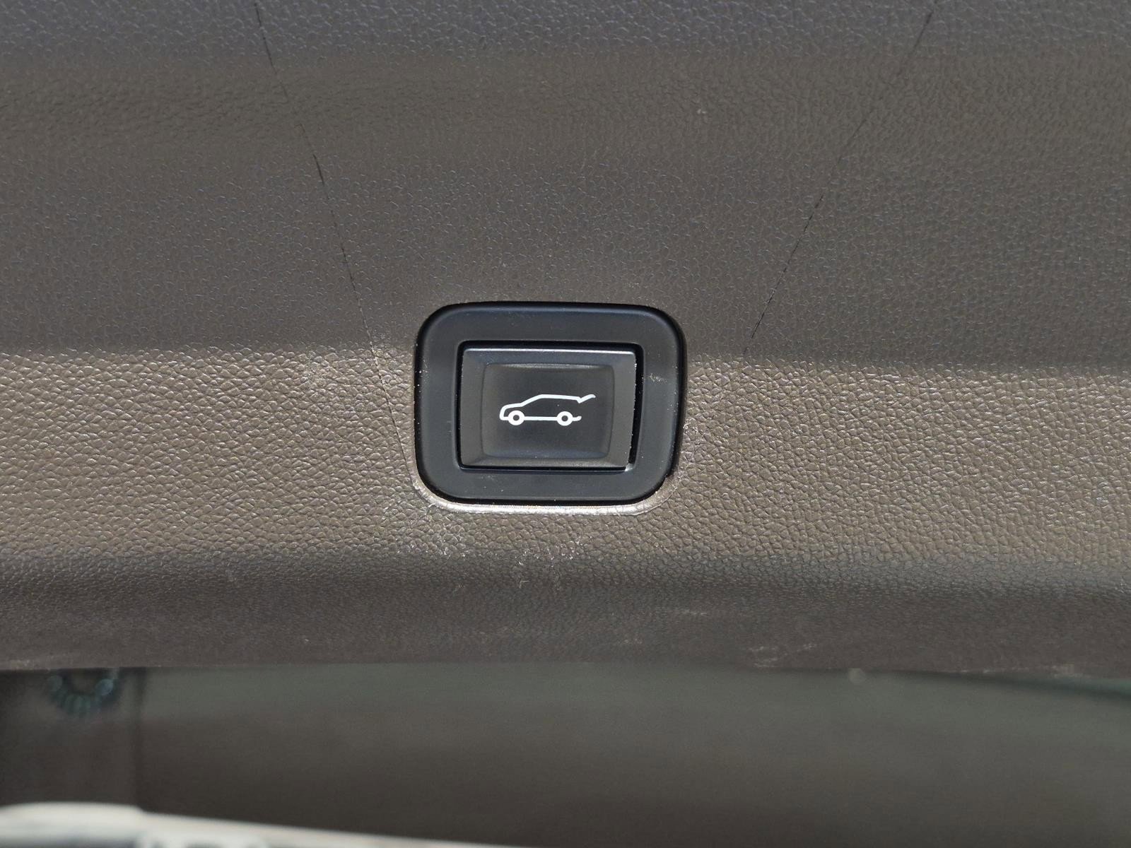 Certified 2022 GMC Yukon SLT w/ SLT Premium Package image 10