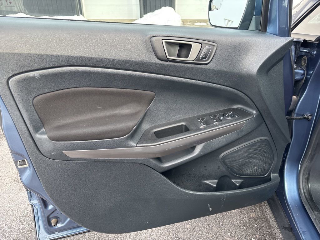 Used 2022 Ford EcoSport SE image 12