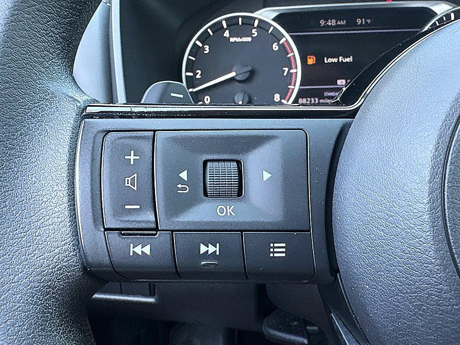 Used 2021 Nissan Rogue SV FWD image 19