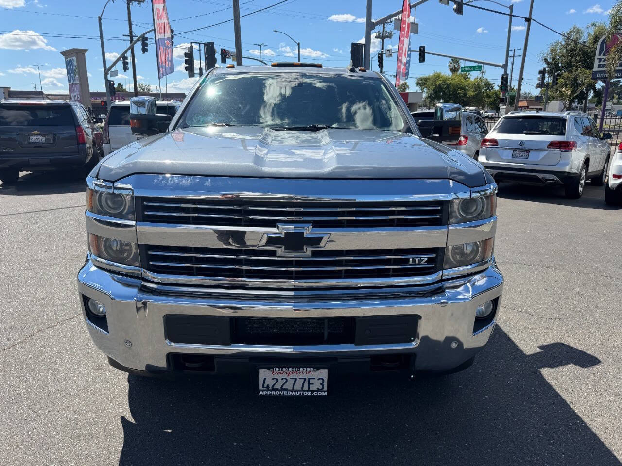 Used 2016 Chevrolet Silverado 3500 LTZ w/ Duramax Plus Package AWD/4WD image 3