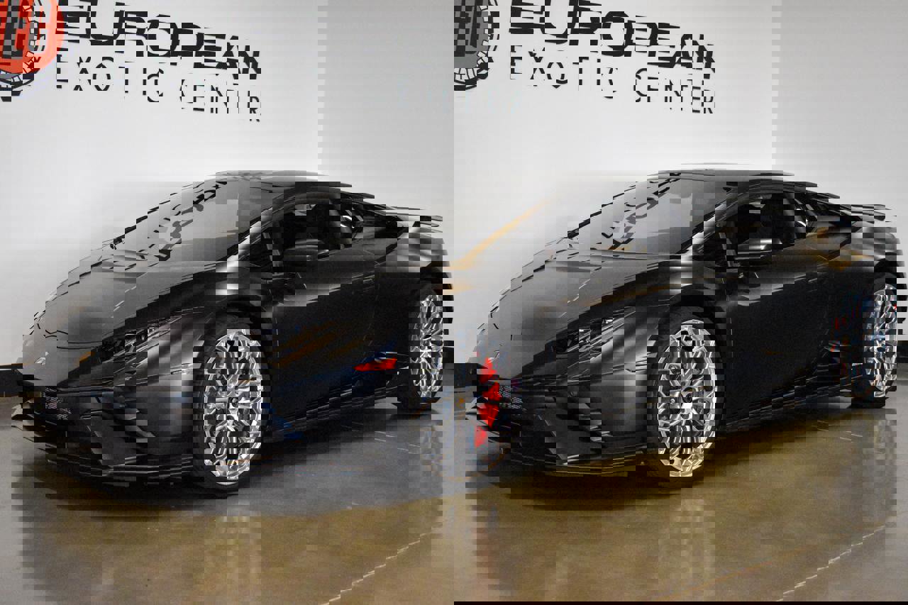 Used 2023 Lamborghini Huracan Tecnica image 24