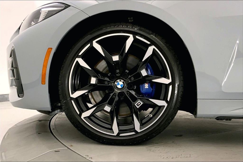 Certified 2025 BMW 430i Convertible w/ M Sport Package RWD image 8