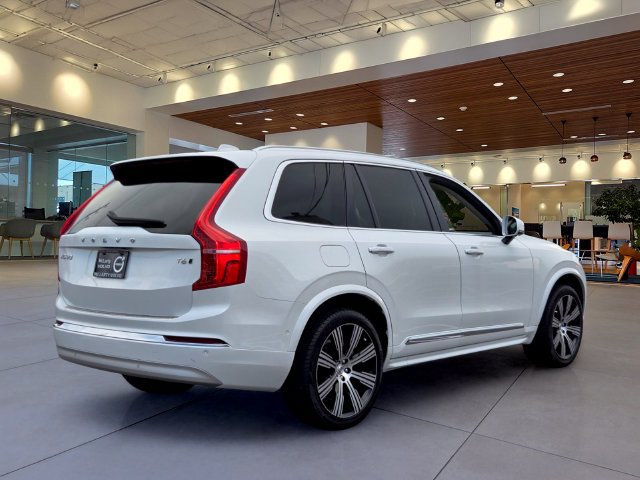 Used 2022 Volvo XC90 T6 Inscription w/ Advanced Package AWD/4WD image 5