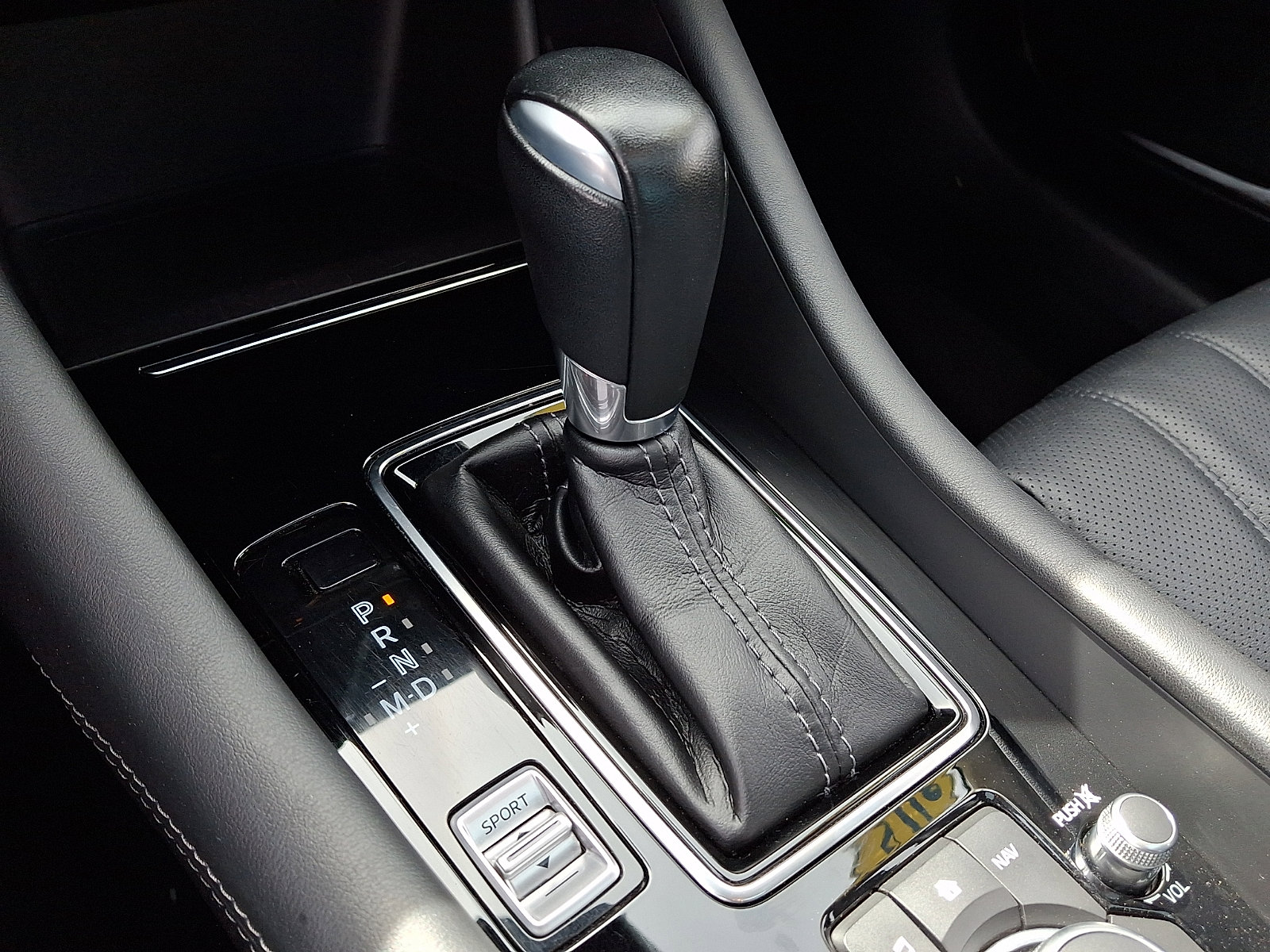 Used 2020 MAZDA MAZDA6 Grand Touring FWD image 15