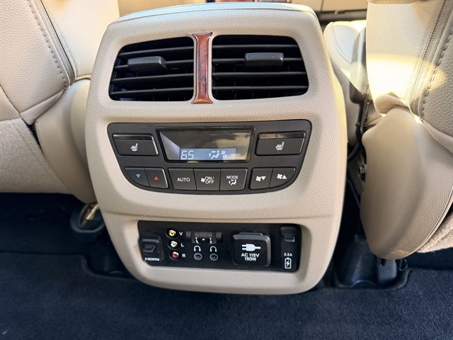 Used 2018 Honda Pilot Elite image 5