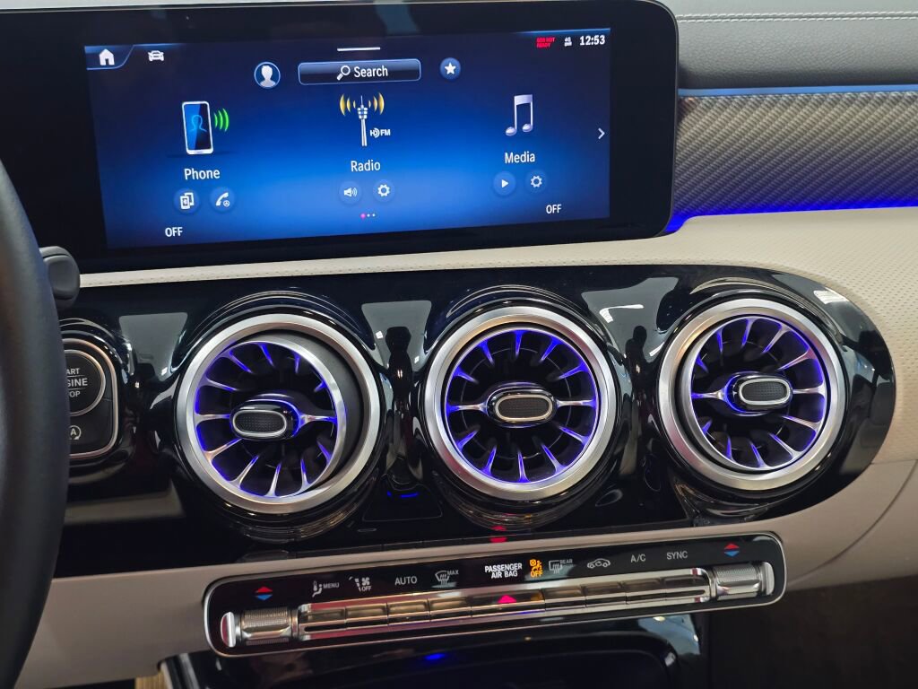 Used 2025 Mercedes-Benz CLA 250 CLA 250 image 15