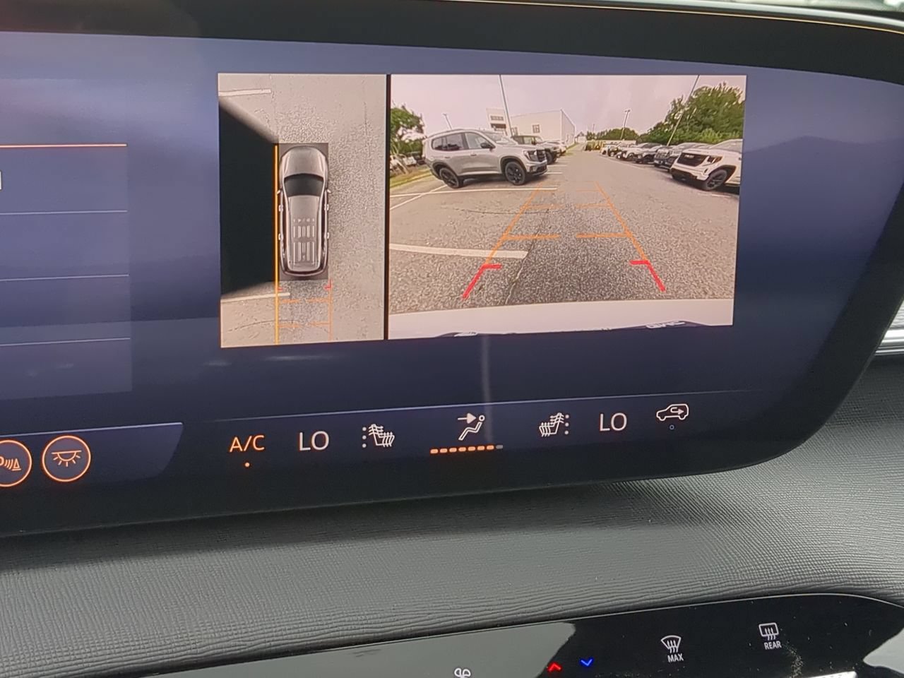 New 2026 Buick Enclave Sport Touring w/ Super Cruise Package FWD image 15