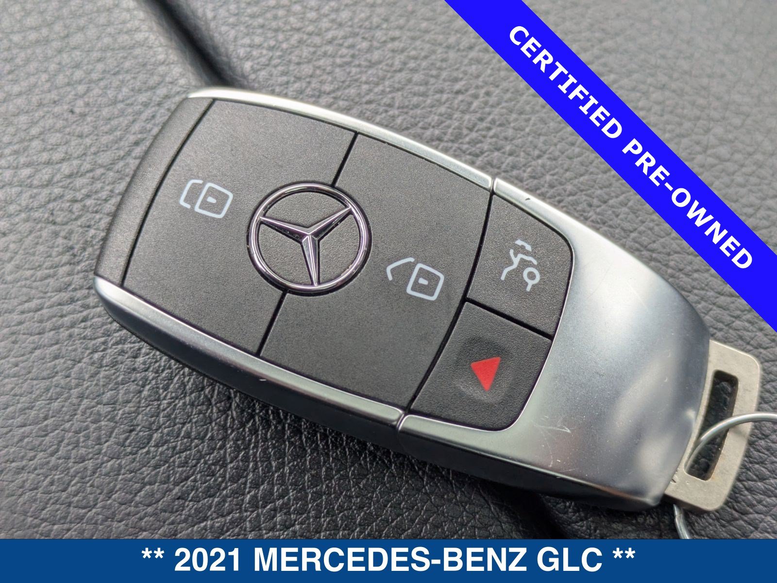 Used 2021 Mercedes-Benz GLC 300 4MATIC image 36