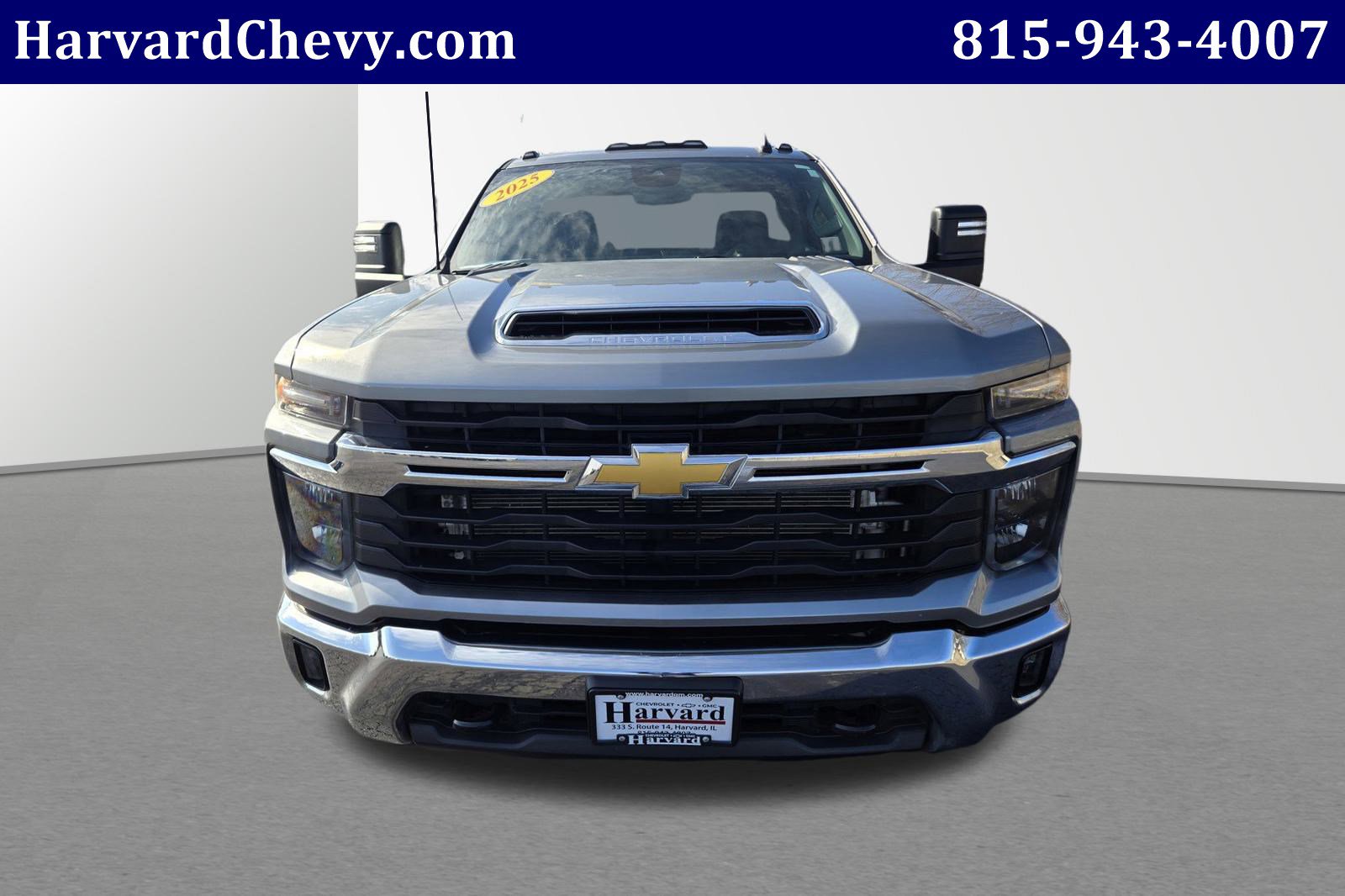 Used 2025 Chevrolet Silverado 3500 LT image 2