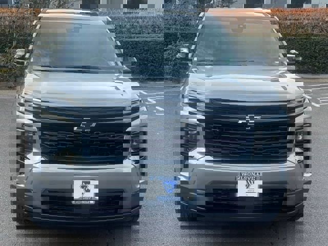 New 2026 Chevrolet Traverse LT w/ Midnight/Sport Edition image 2