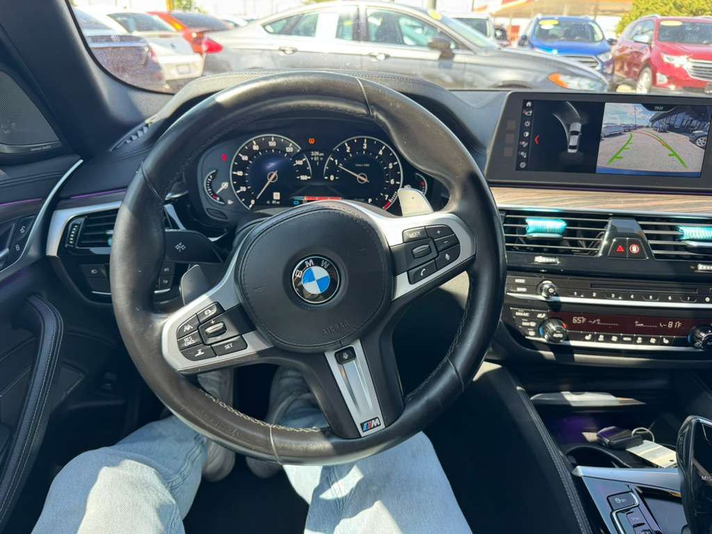 Used 2018 BMW 540i xDrive AWD/4WD image 27