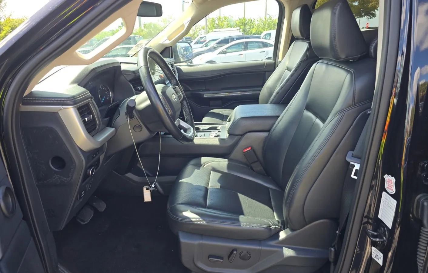 Used 2024 Ford Expedition Max XLT AWD/4WD image 49