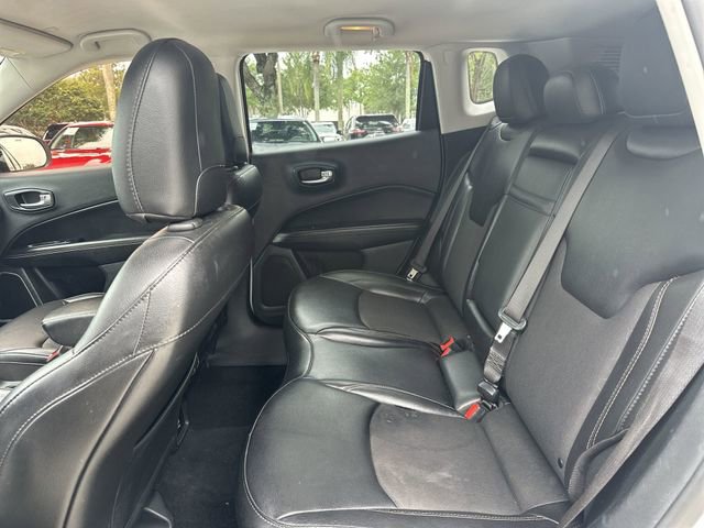 Used 2020 Jeep Compass Latitude FWD image 27