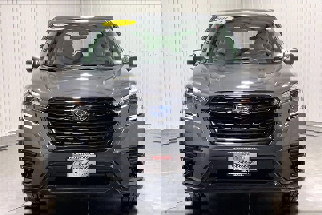 Used 2023 Subaru Forester Limited image 2