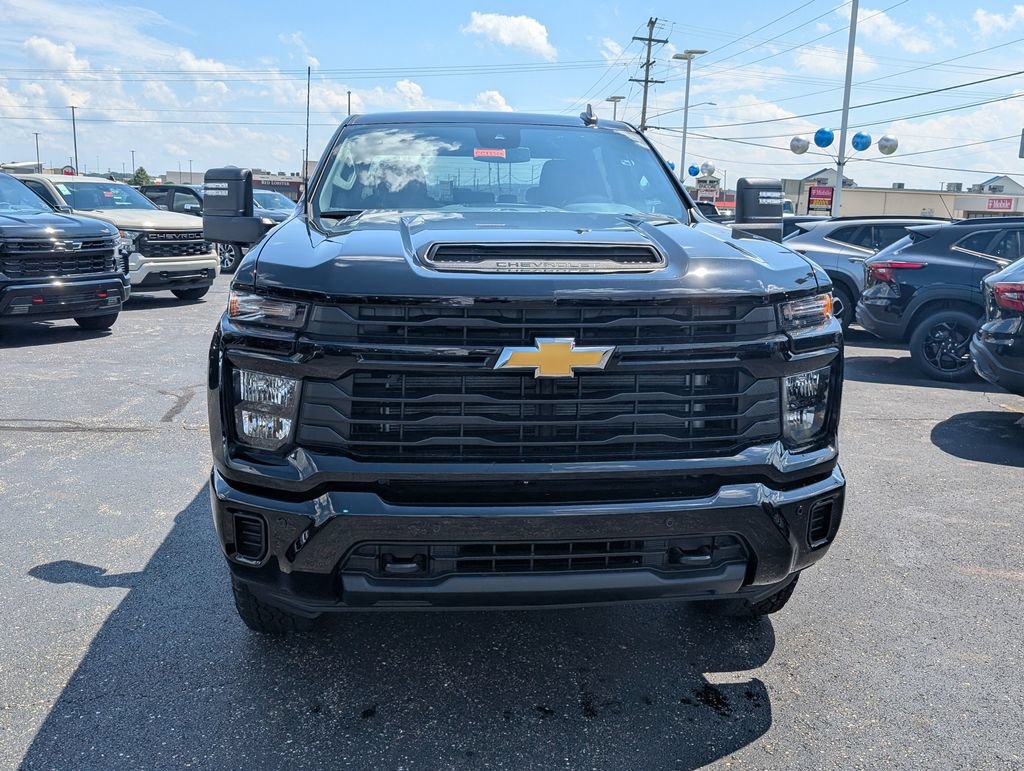 New 2026 Chevrolet Silverado 2500 Custom w/ Custom Value Package AWD/4WD video 2