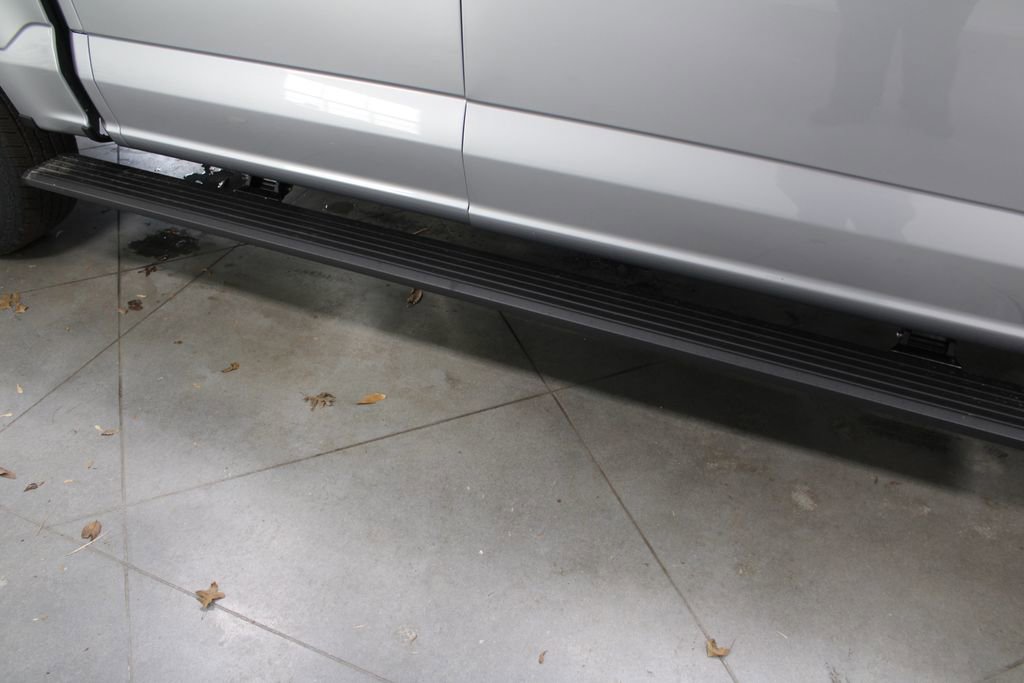 New 2025 Ford F150 Platinum w/ FX4 Off-Road Package image 12