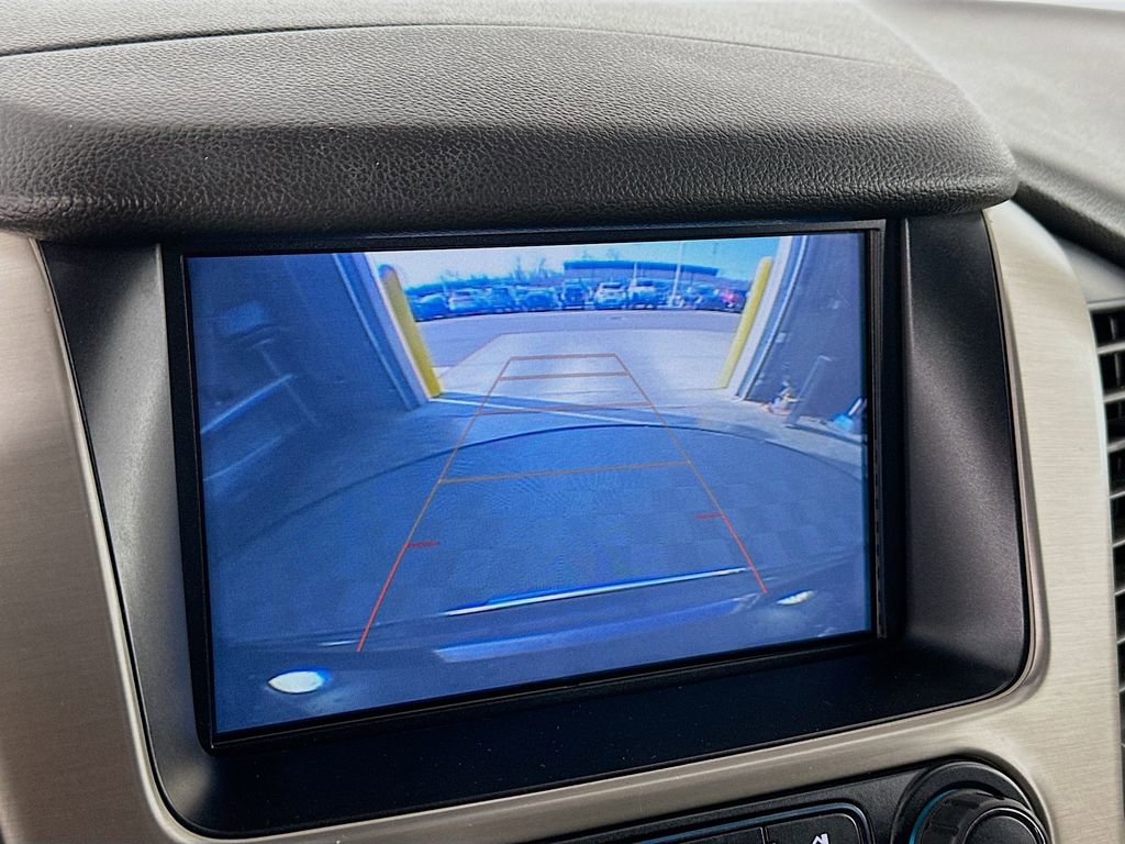 Used 2020 GMC Yukon Denali w/ Denali Premium Package image 14