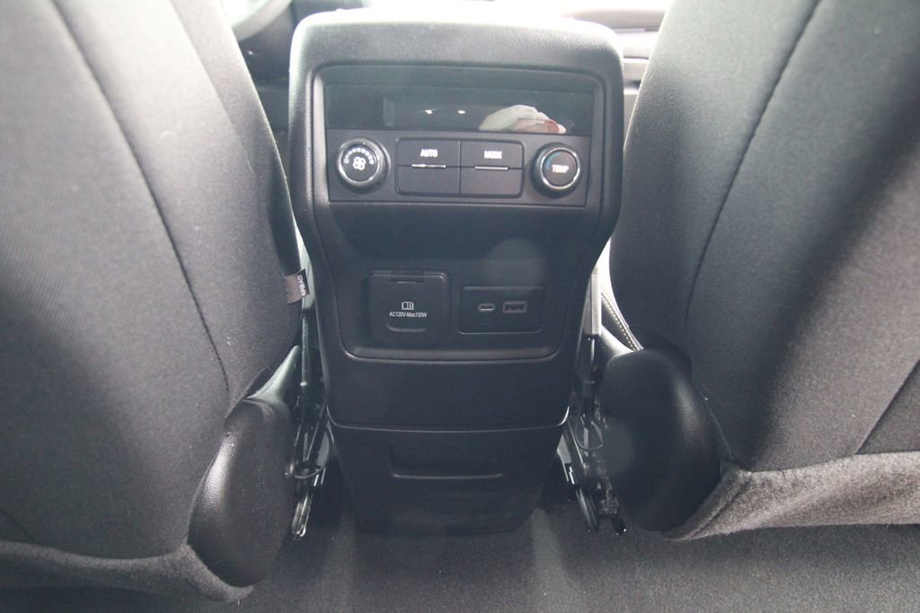 Used 2023 GMC Acadia SLE w/ Driver Convenience Package image 39