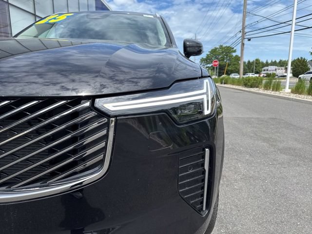 Certified 2025 Volvo XC90 B6 Plus AWD/4WD image 8