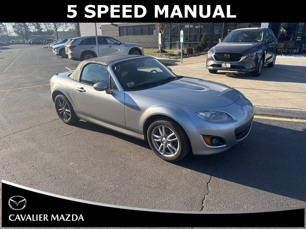Used 2010 MAZDA MX-5 Miata Sport w/ Convenience Pkg image 1