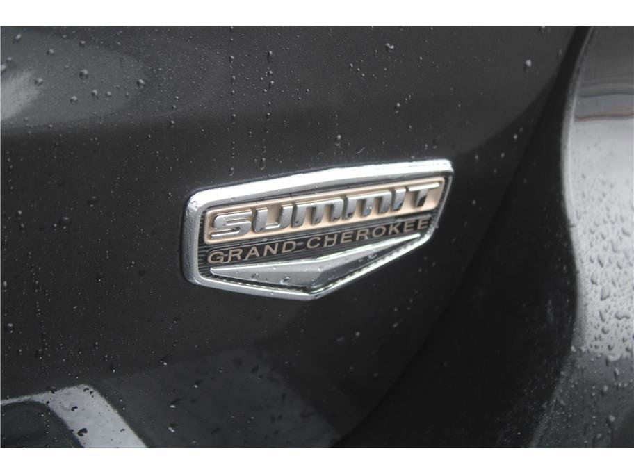 Used 2014 Jeep Grand Cherokee Summit image 36