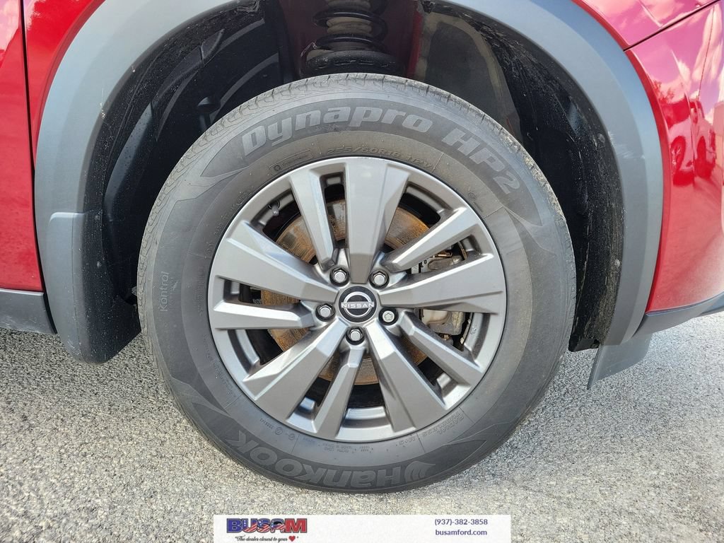 Used 2022 Nissan Pathfinder SV AWD/4WD image 5