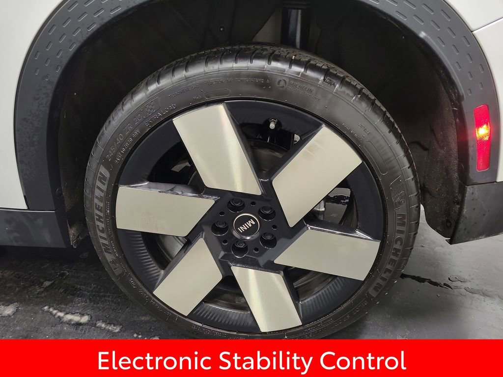 Used 2025 MINI Cooper Countryman S w/ Comfort Package Max image 10