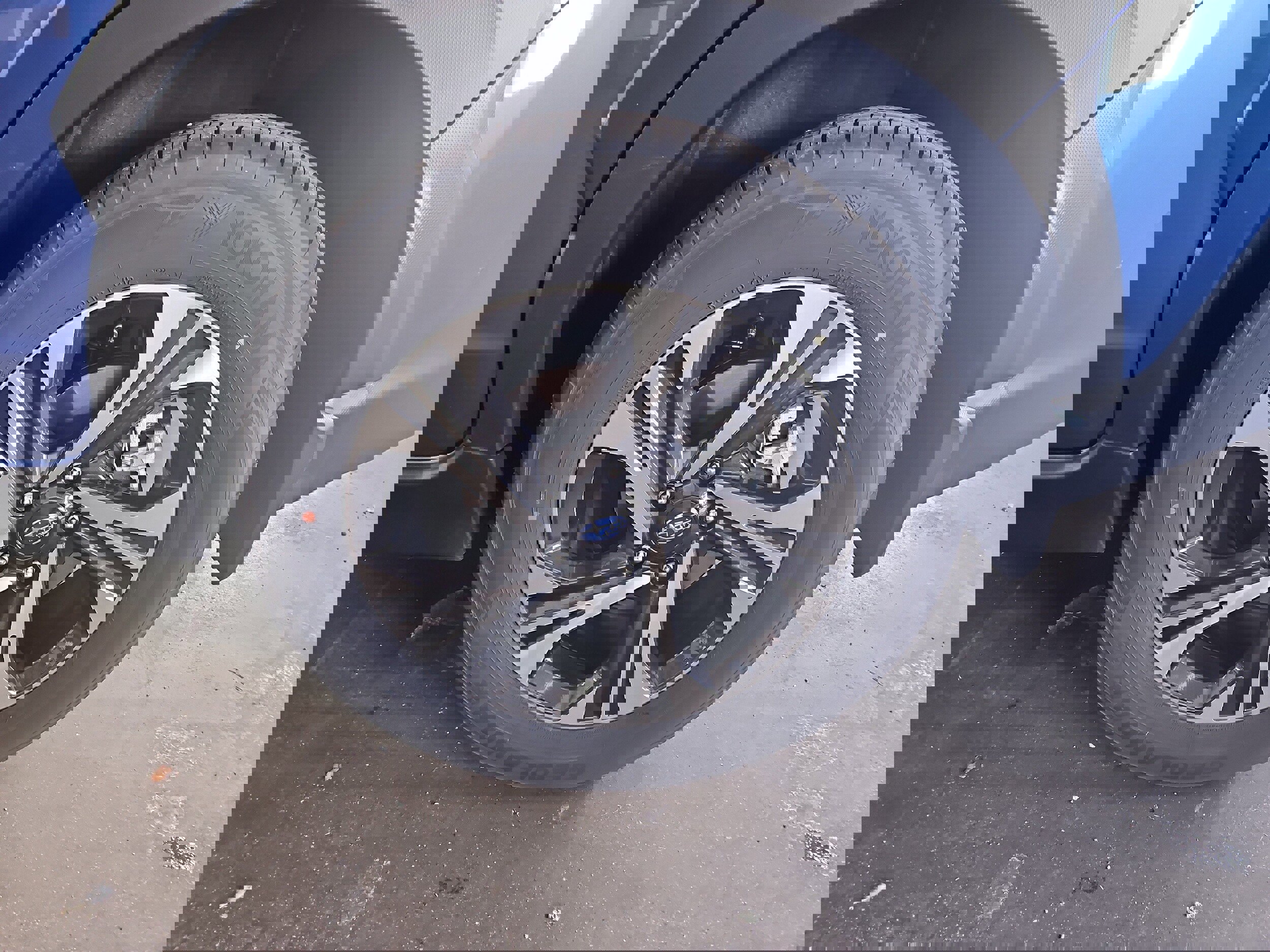 Certified 2025 Subaru Crosstrek 2.0i Premium image 25