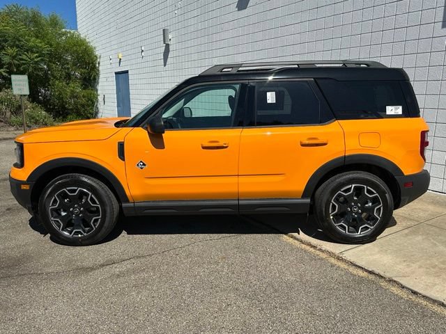 New 2026 Ford Bronco Sport Outer Banks AWD/4WD image 2