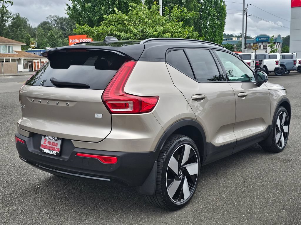 Used 2023 Volvo XC40 Recharge Ultimate w/ Protection Package Premier AWD/4WD image 5