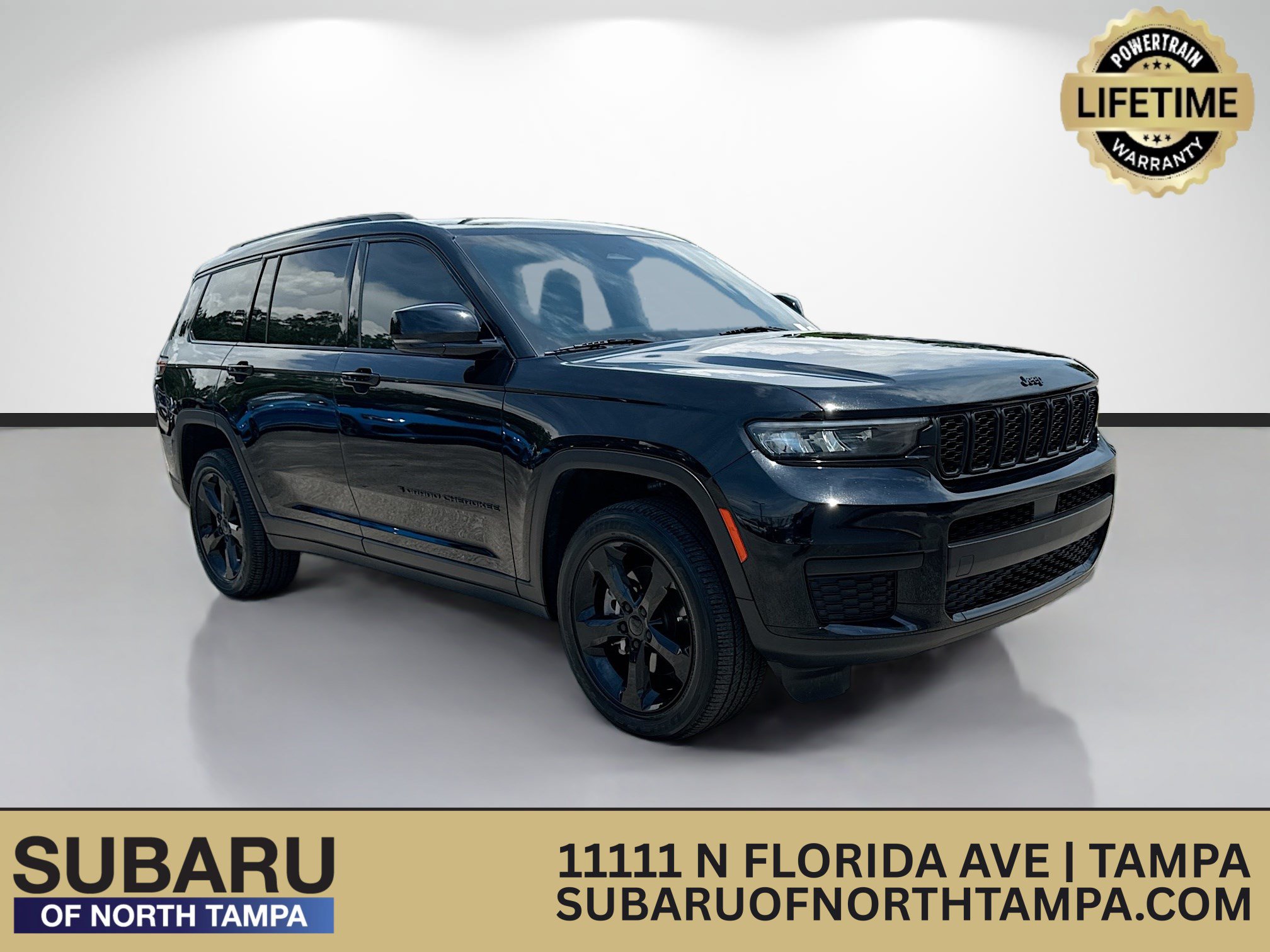 Used 2024 Jeep Grand Cherokee L Altitude AWD/4WD image 1