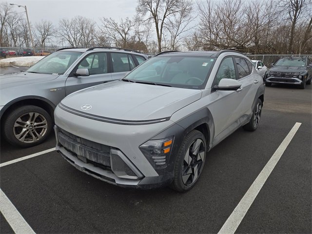 Used 2024 Hyundai Kona Limited image 2