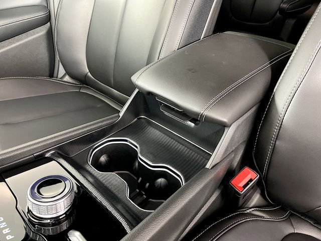 New 2025 Jeep Grand Cherokee L Limited image 21