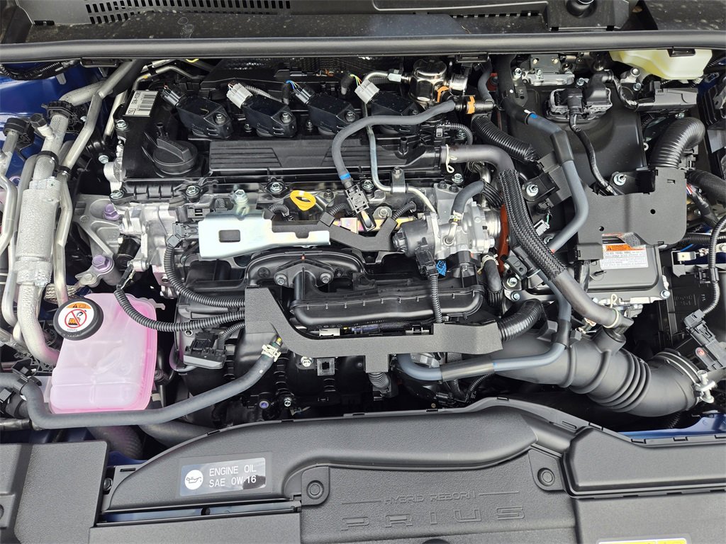 New 2025 Toyota Prius Plug-In Hybrid image 21