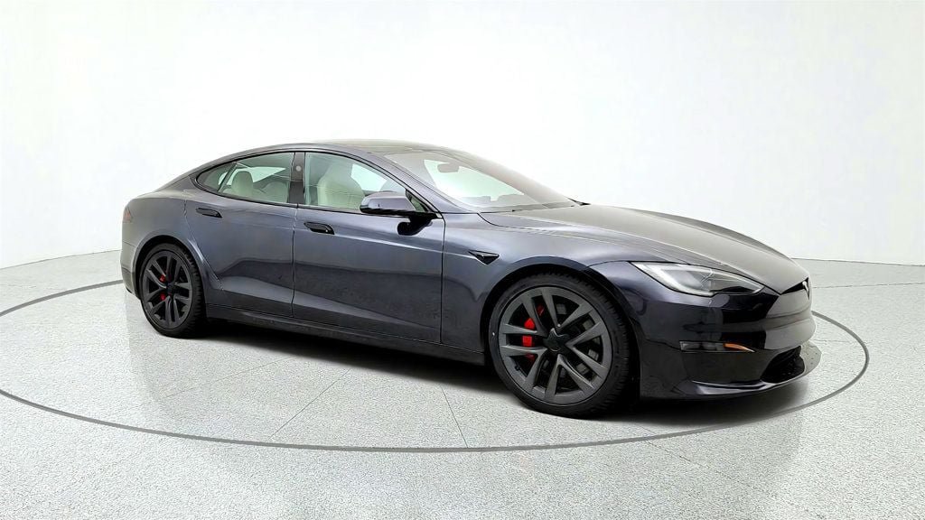 Used 2024 Tesla Model S Plaid AWD/4WD image 3