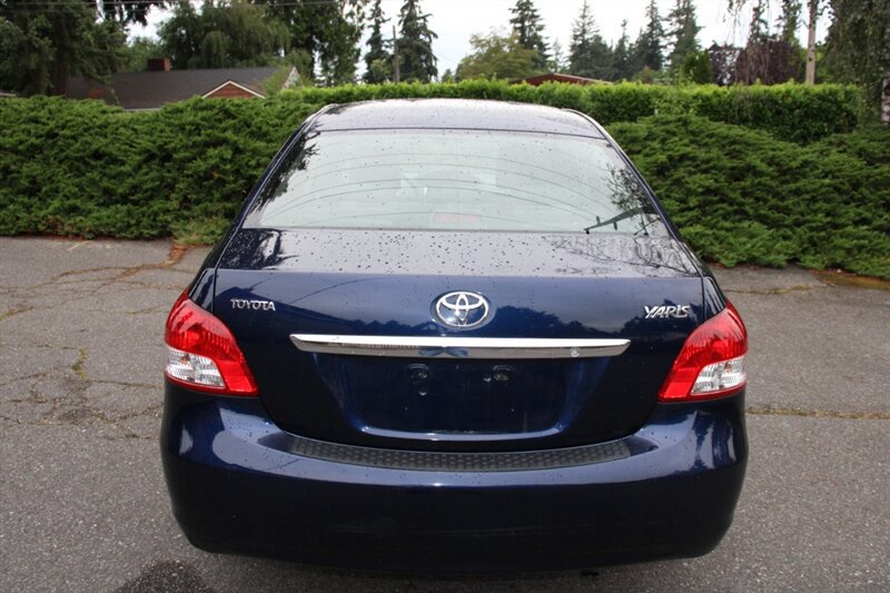 Used 2008 Toyota Yaris Sedan w/ Convenience Pkg FWD image 10