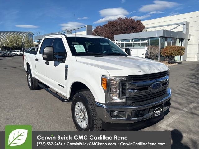 Used 2017 Ford F250 XLT w/ XLT Value Package image 4