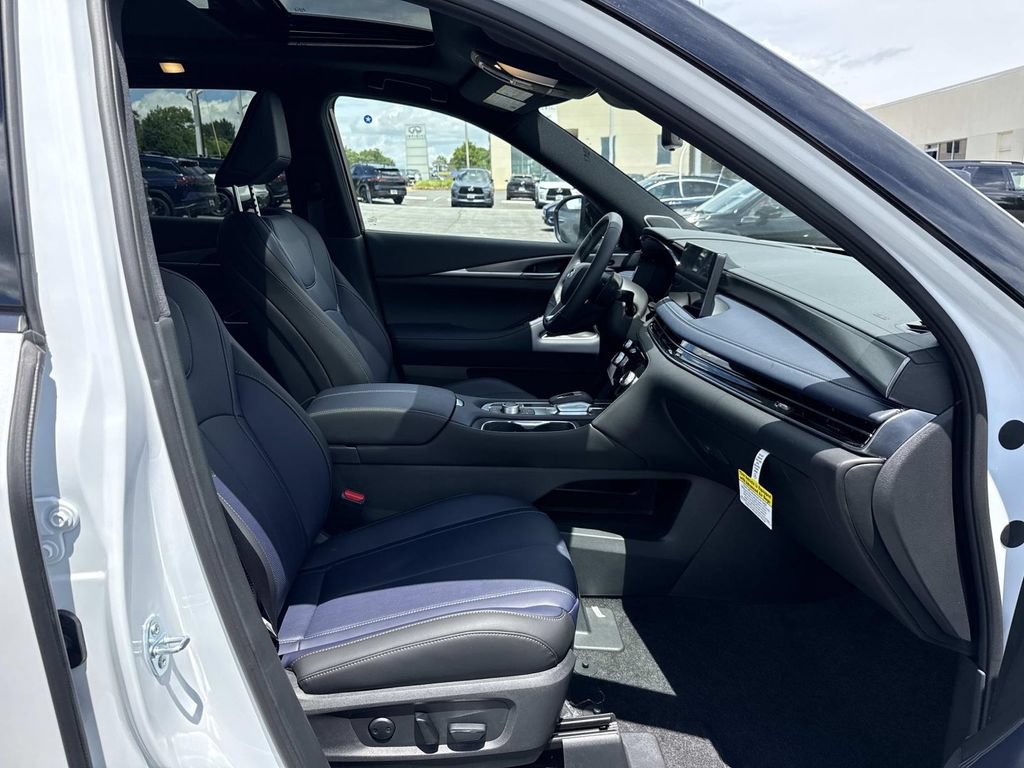 New 2027 INFINITI QX60 Sport w/ Dark Cargo Package AWD/4WD image 21