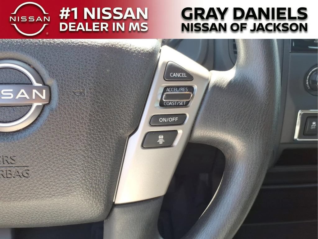 Used 2024 Nissan Titan SV AWD/4WD image 13