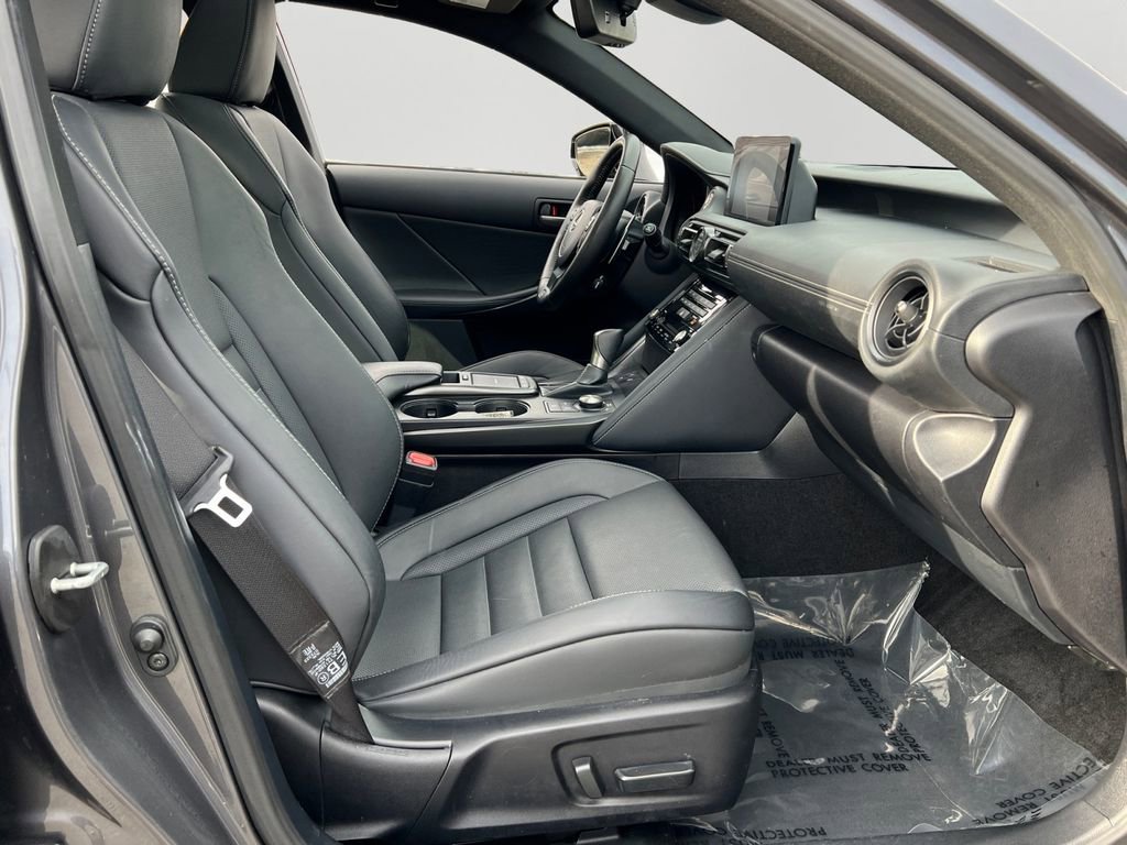 Used 2023 Lexus IS 350 F Sport image 7