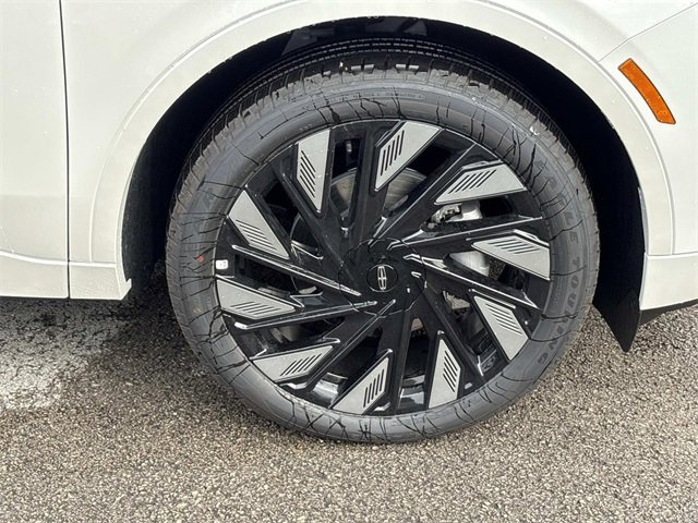 New 2026 Lincoln Nautilus Black Label w/ Jet Appearance Package image 9