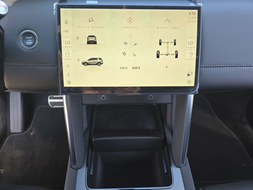 New 2026 Land Rover Discovery Sport Landmark image 20
