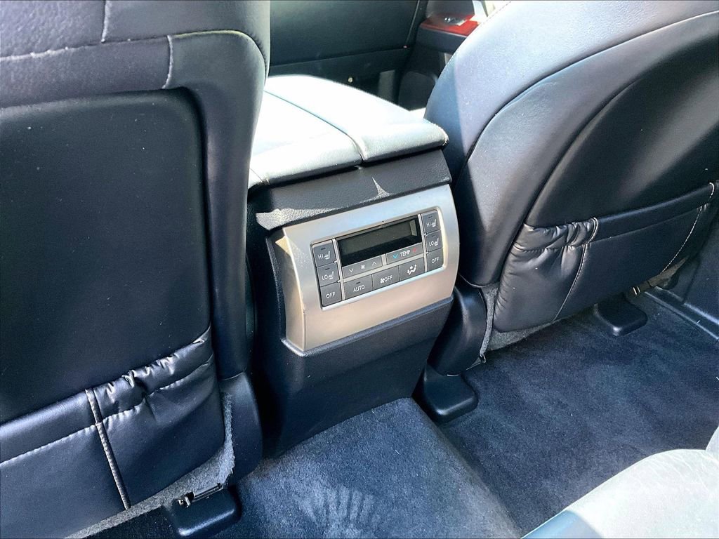 Used 2016 Lexus GX 460 Luxury w/ Preferred Accessory Package AWD/4WD image 30
