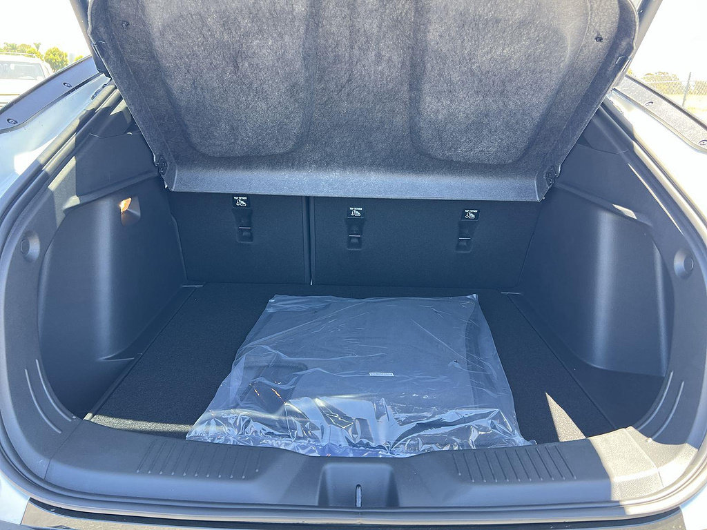 New 2026 Buick Envista Sport Touring w/ Convenience II Package FWD image 26