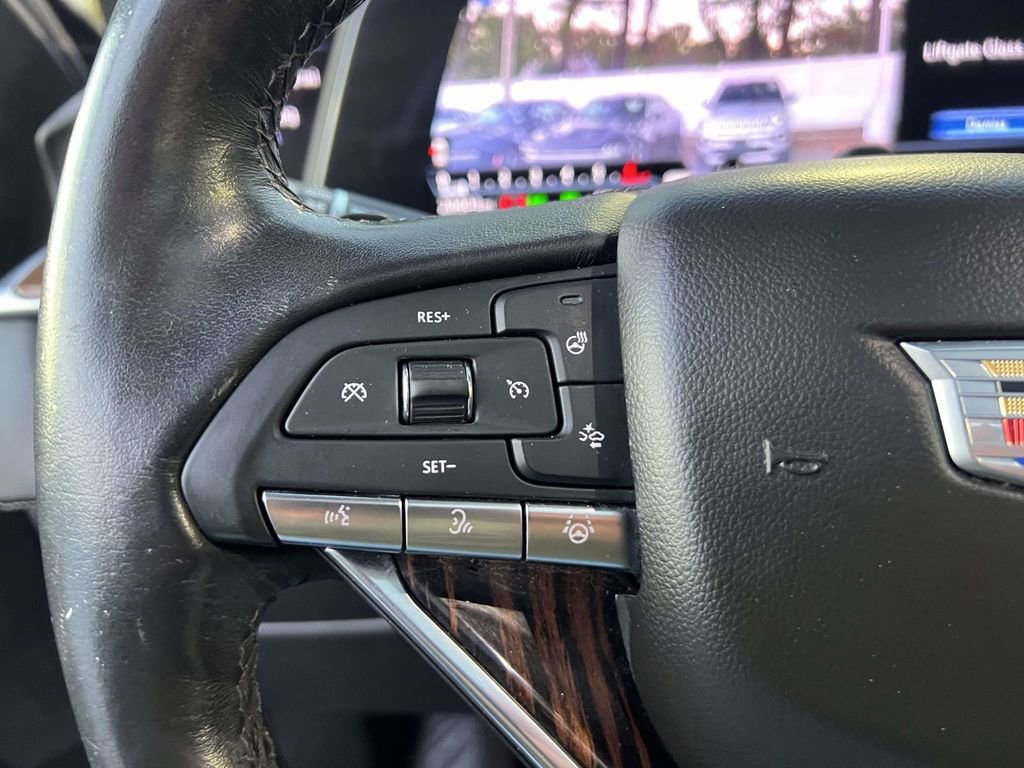 Used 2022 Cadillac Escalade ESV Premium Luxury image 27