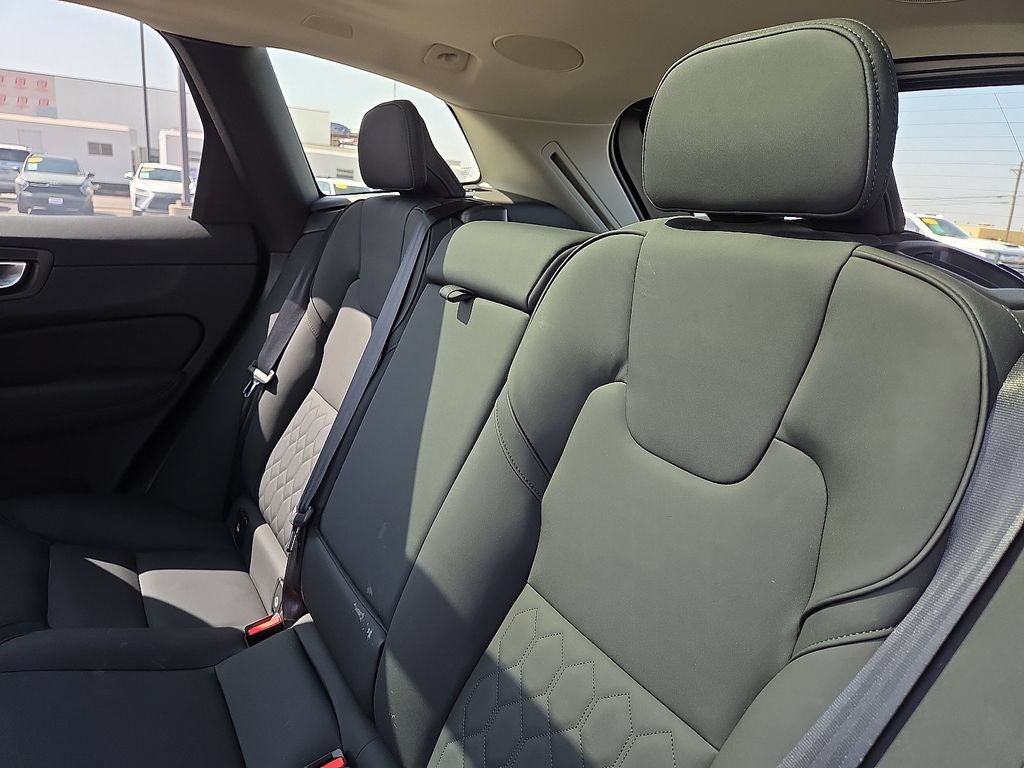 Used 2026 Volvo XC60 B5 Plus w/ Protection Package Premier AWD/4WD image 20