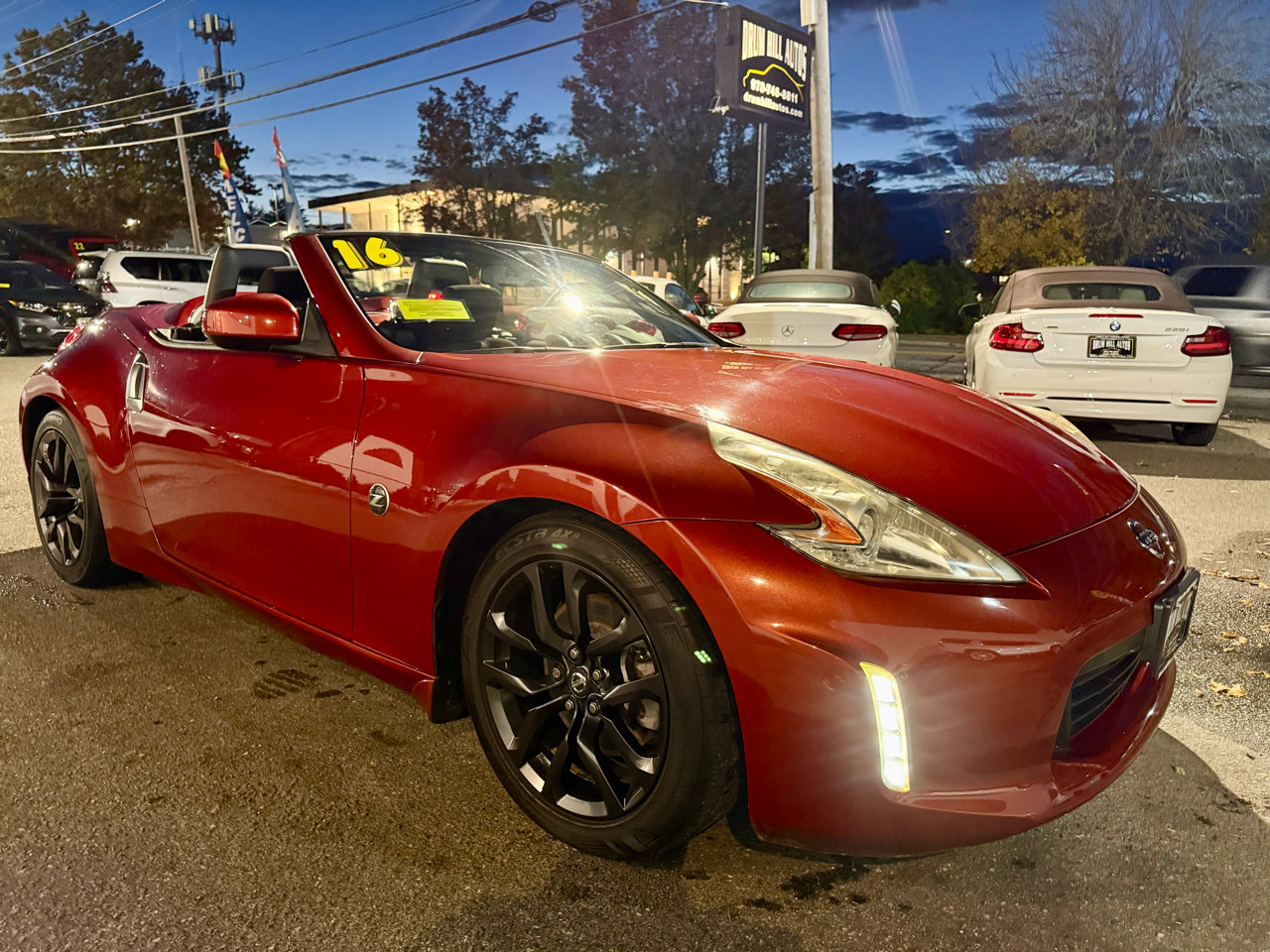 Used 2016 Nissan 370Z Roadster image 25