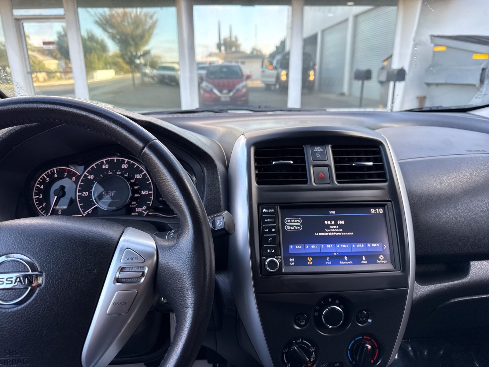 Used 2019 Nissan Versa Note SV FWD image 17