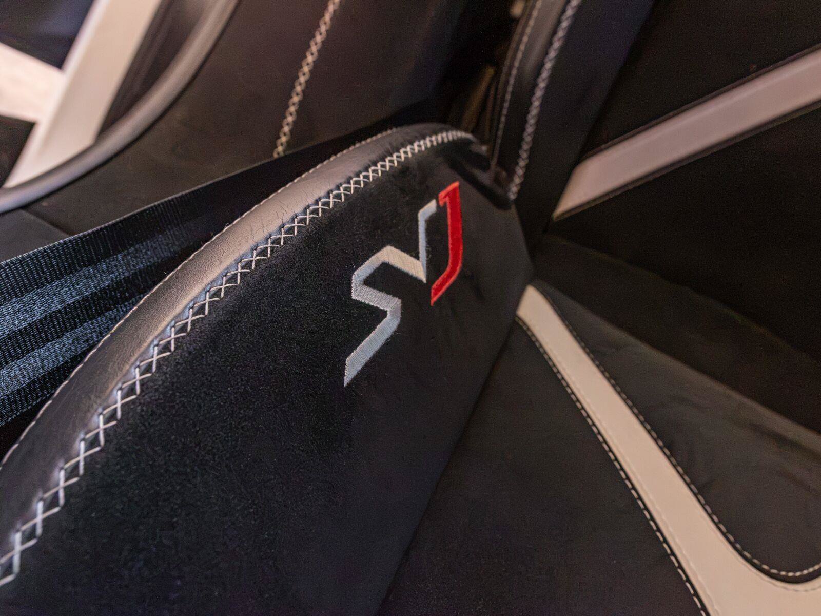 Used 2020 Lamborghini Aventador SVJ AWD/4WD image 19