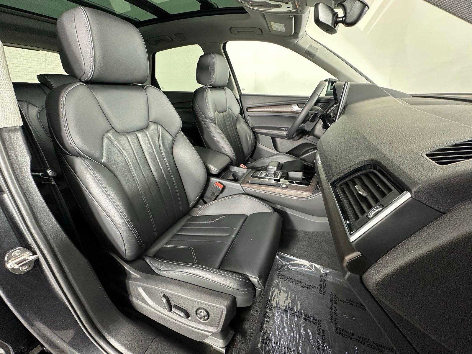 Used 2024 Audi Q5 2.0T Premium Plus AWD/4WD image 23